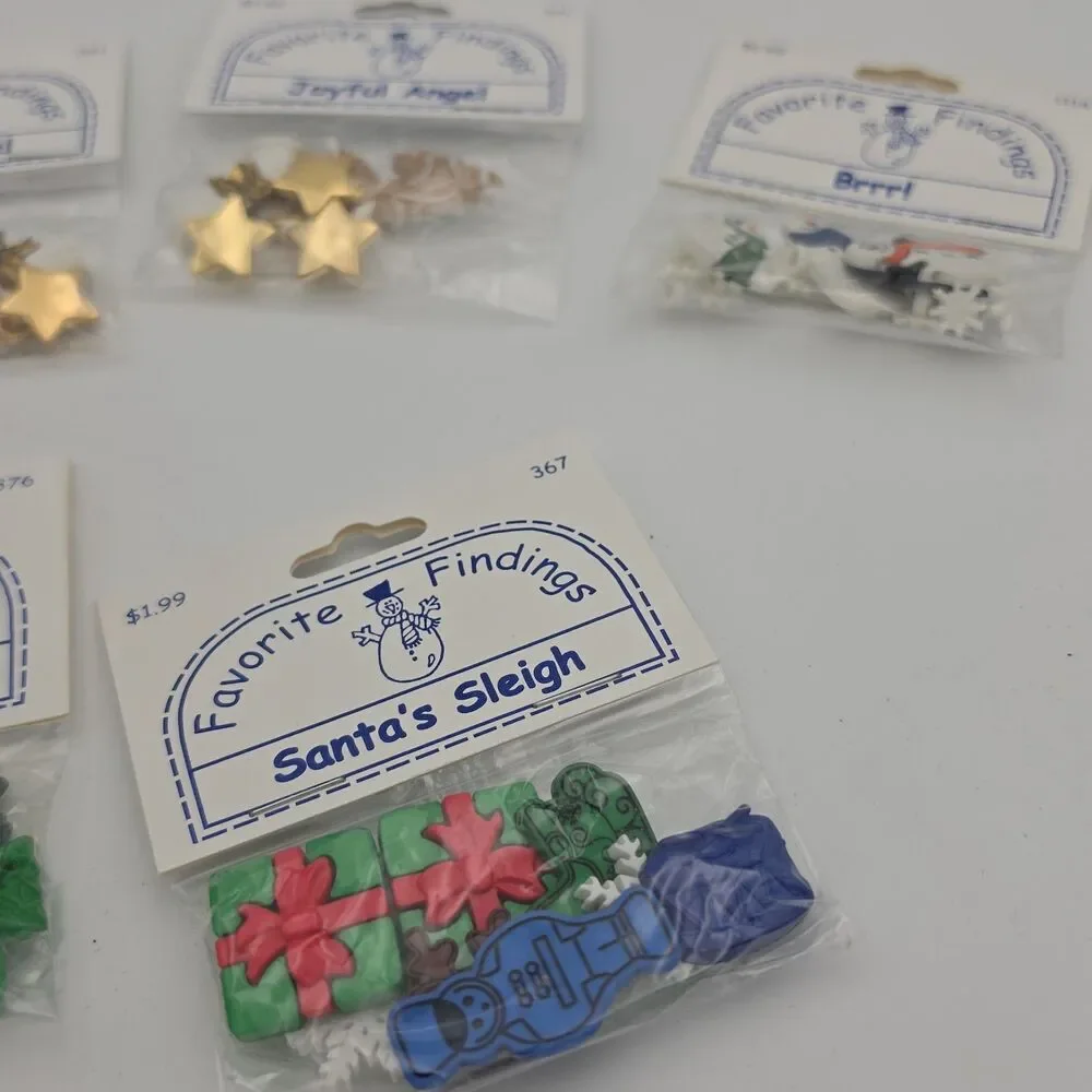 Favorite Findings Christmas Buttons Lot of 9 Packs Santa Snowman Angel Trees New